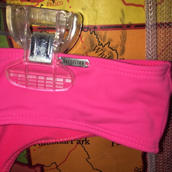 Hollister 2-Piece Bikini - Picture 6 of 6